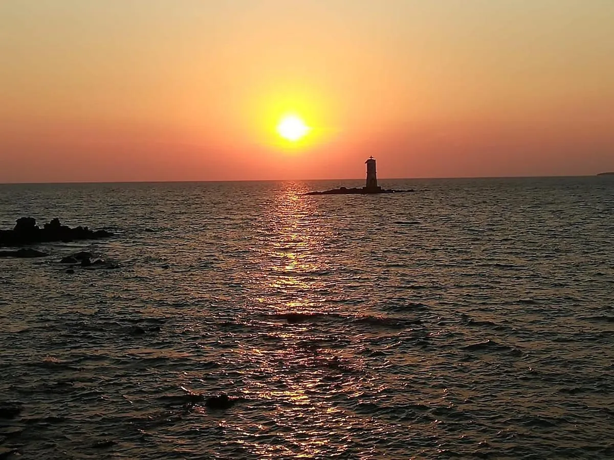 펜션 A Window On The Saline Beach 칼라세타